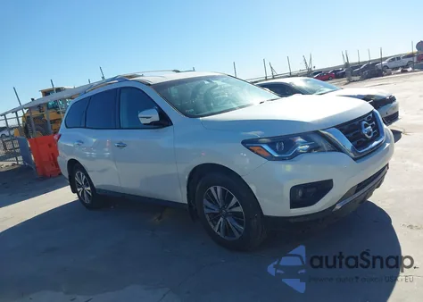 2017 Nissan Pathfinder Sv z USA, uszkodzony, nr VIN 5N1DR2MM6HC633799